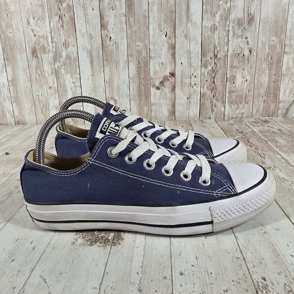 Converse Chuck Taylor All Star Low Top Navy Blue Canvas Sneakers Womens 7.5